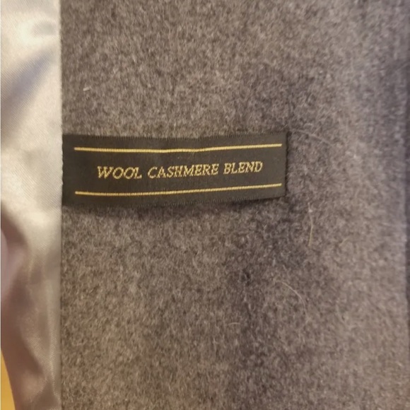 WINDSMOOR UK Wool Cashmere Toggle Coat - Picture 4 of 7